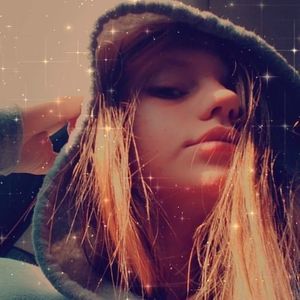 Meet your Posher, Skylar